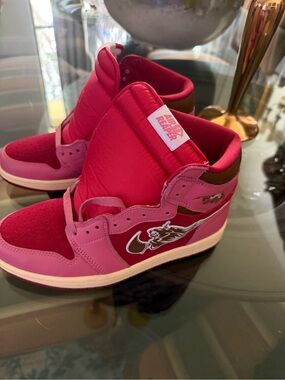 Unisex Soleboy Air Reaper Athletic High-Top Sneakers in Pink size 7